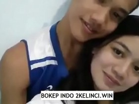 Toket Mahasiswi Cantik Di Remes kayak Mie Anak Mas - pandatoto2.com - panda88poker.com